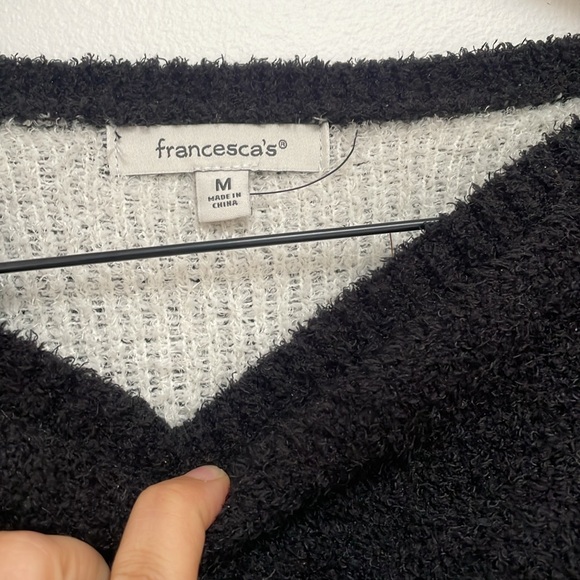 Francesca's Collections Black Sweater with White Stars - Picture 2 of 2